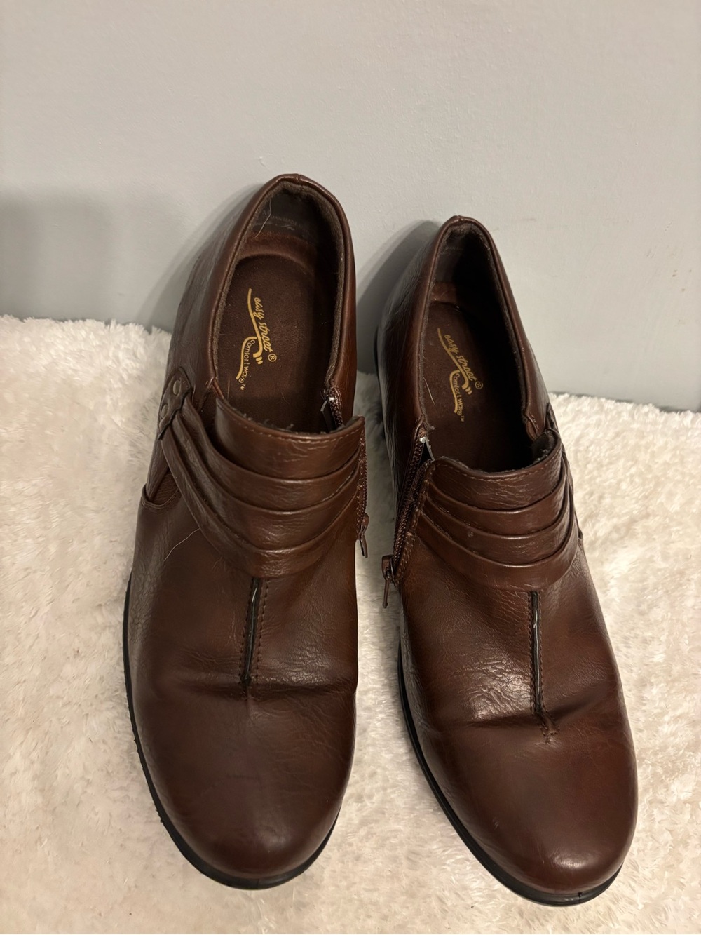 Women’s Brown Leather Slip-On Dress Shoes Casual Sz.9.5